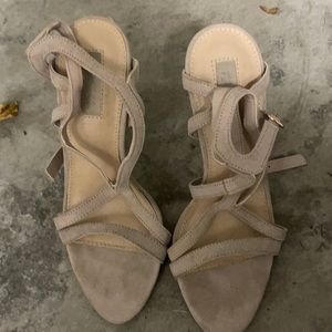 Forever 21 super cute high sandals